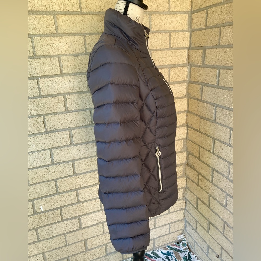 Michael Kors Packable Down Filled Dark Grey Puffer Jacket Coat Silver Hardware - Picture 3 of 17